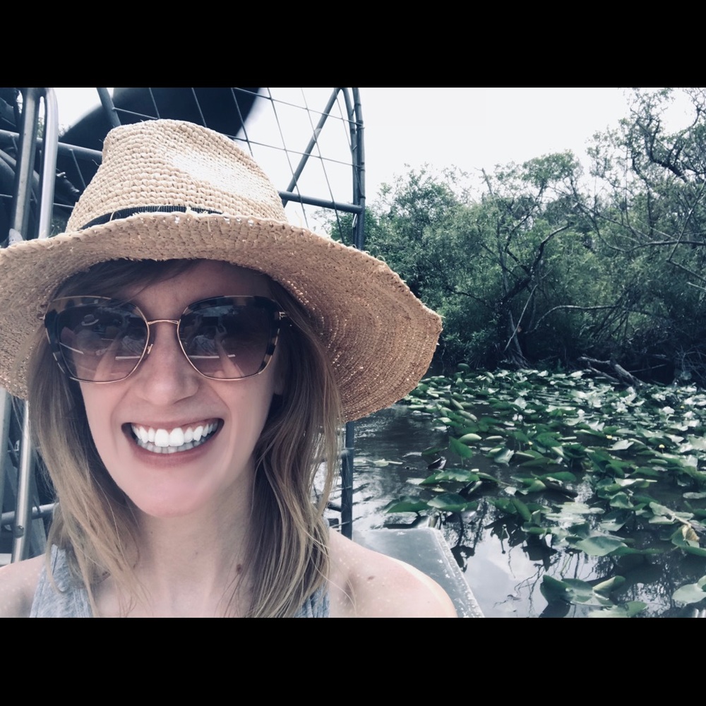 Meet your Posher, Maura